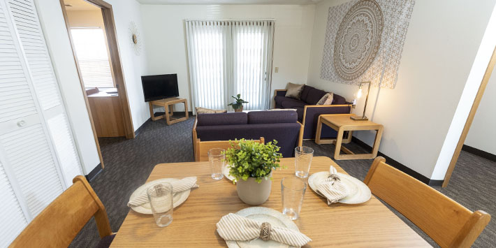 photo of the dining and living room in a college park apartment