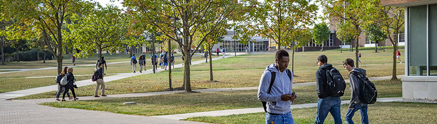 photo of students outside on campus