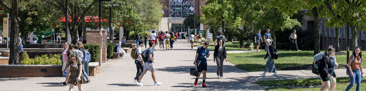 photo of students outside on campus