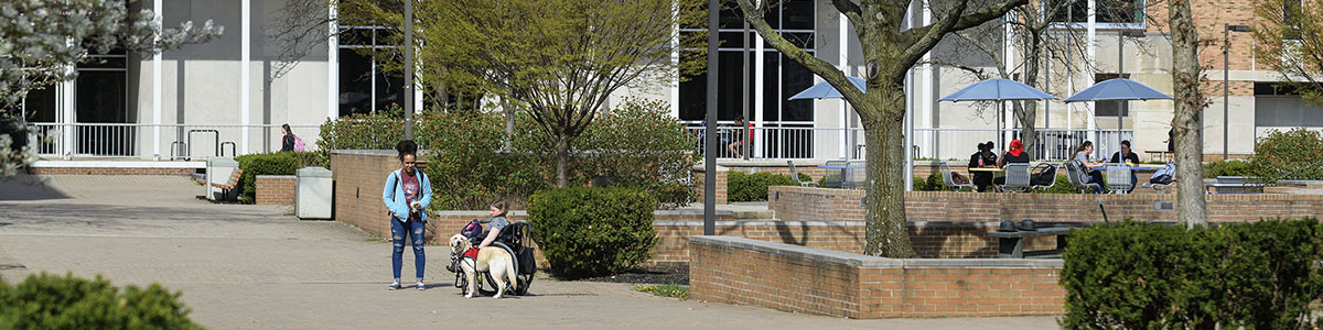 photo of students outside on campus