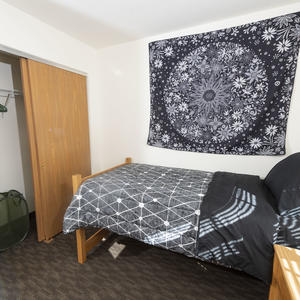 photo of a college or university park apartment